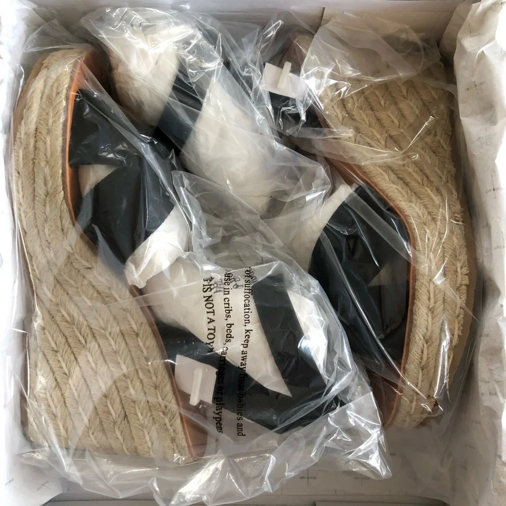 DOLCE VITA ❤️‍🔥 ESPADRILLE WEDGE NEW IN BOX